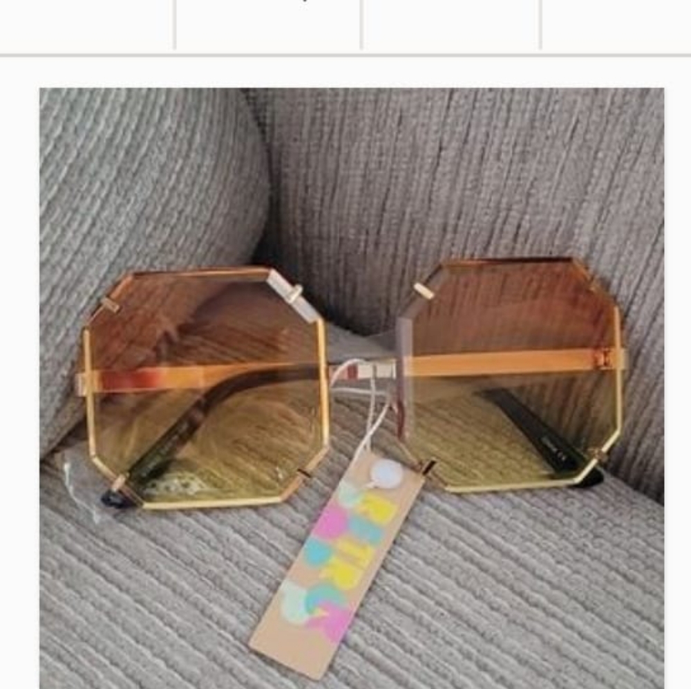 NEW TRENDY MIRRORED HEXAGONAL WOMAN SUNGLASSESC - Picture 2 of 4